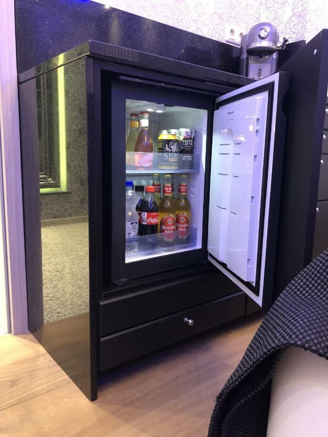 City Luxus Appartement Naehe Koeln Messe - Lanxess Arena Zewnętrze zdjęcie
