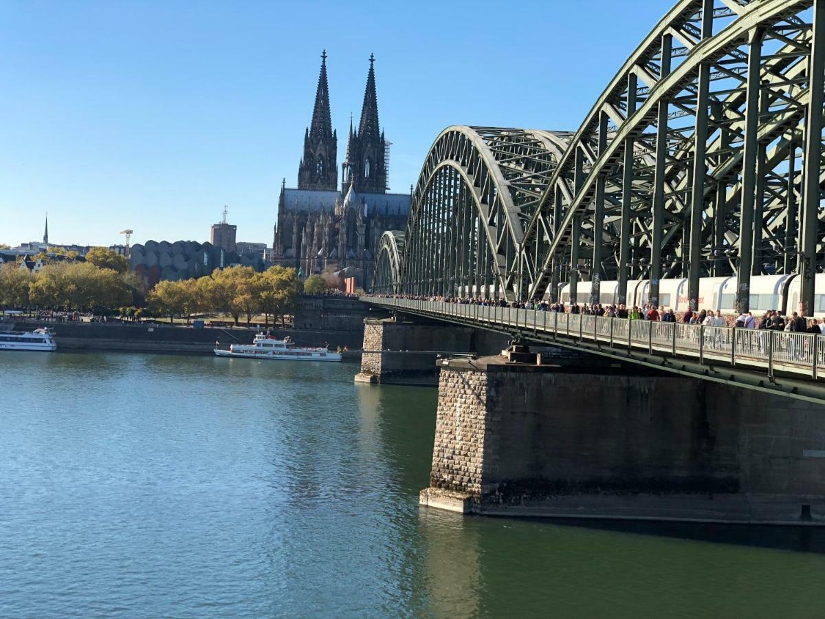 City Luxus Appartement Naehe Koeln Messe - Lanxess Arena Zewnętrze zdjęcie